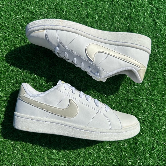 Nike Court Royale 2 White / Platinum Tint Light Zitron - Picture 10 of 13